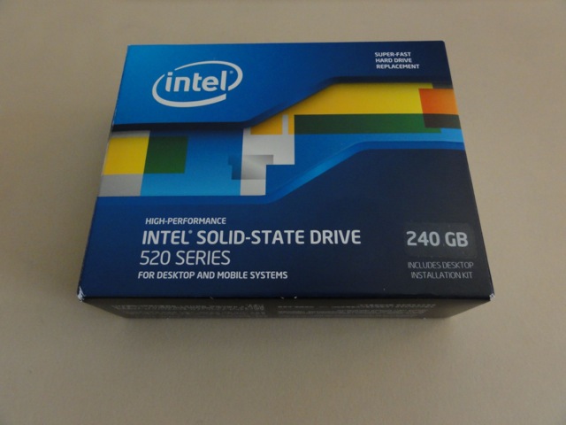 Intel 520 SSD box